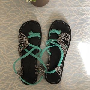 Plaka teal strap sandals, teal zebra, size 10